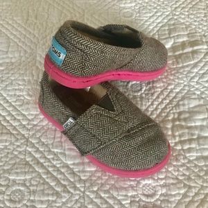 TOMS - Faux shearling lined Herringbone - 6